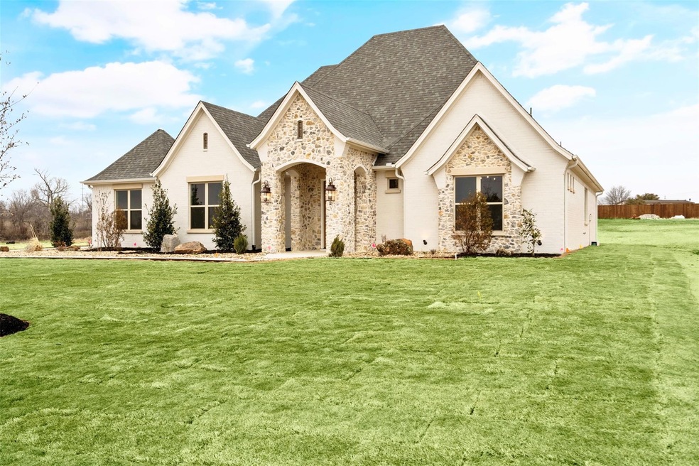 162 Coalson Crossing, Azle, TX 76020 - photo 1