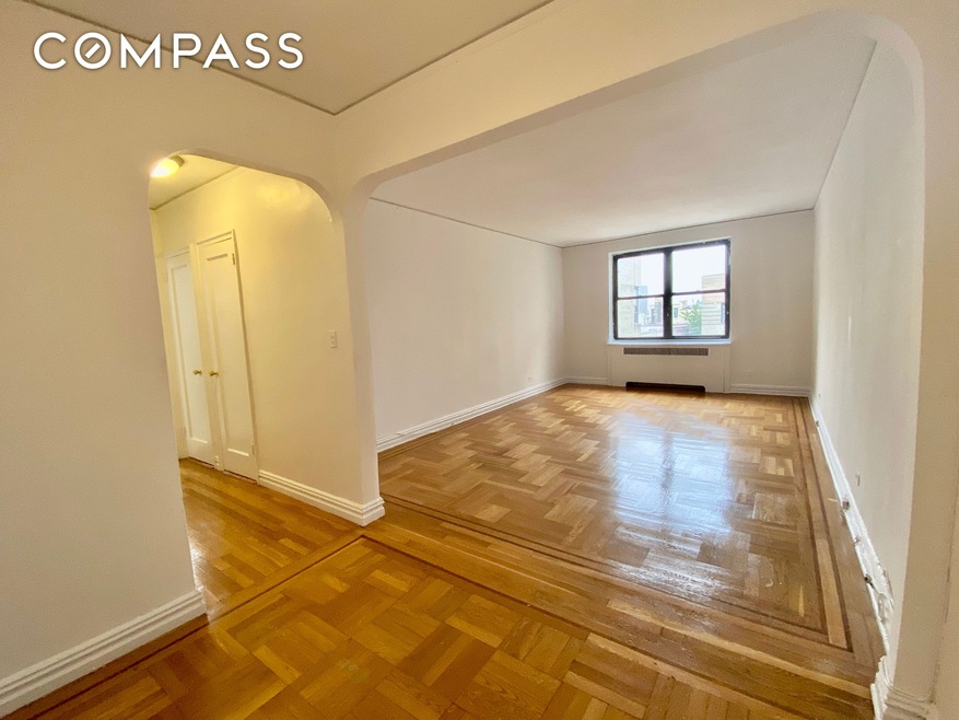690 Fort Washington Ave unit 77-C, New York, NY 10040 - photo 1