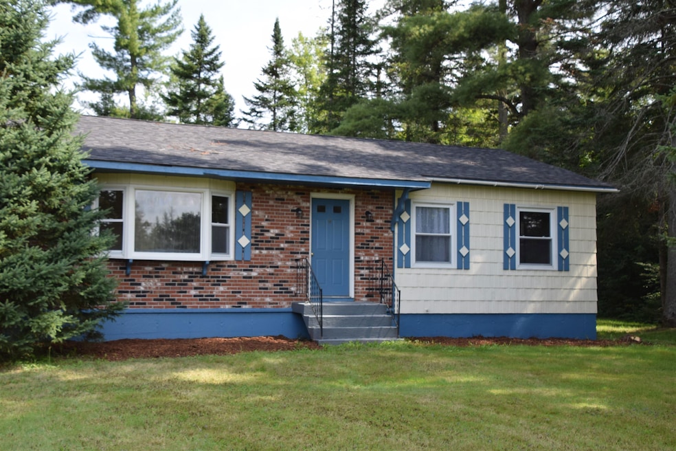 179 Couture Rd, Jefferson, NH 03583 - photo 1