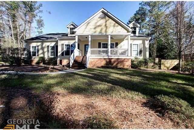 This new Build 2007 Craftsman home with an amazing