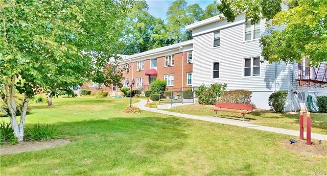 8 Winchester Ave unit 2A, Yonkers, NY 10710 - photo 1