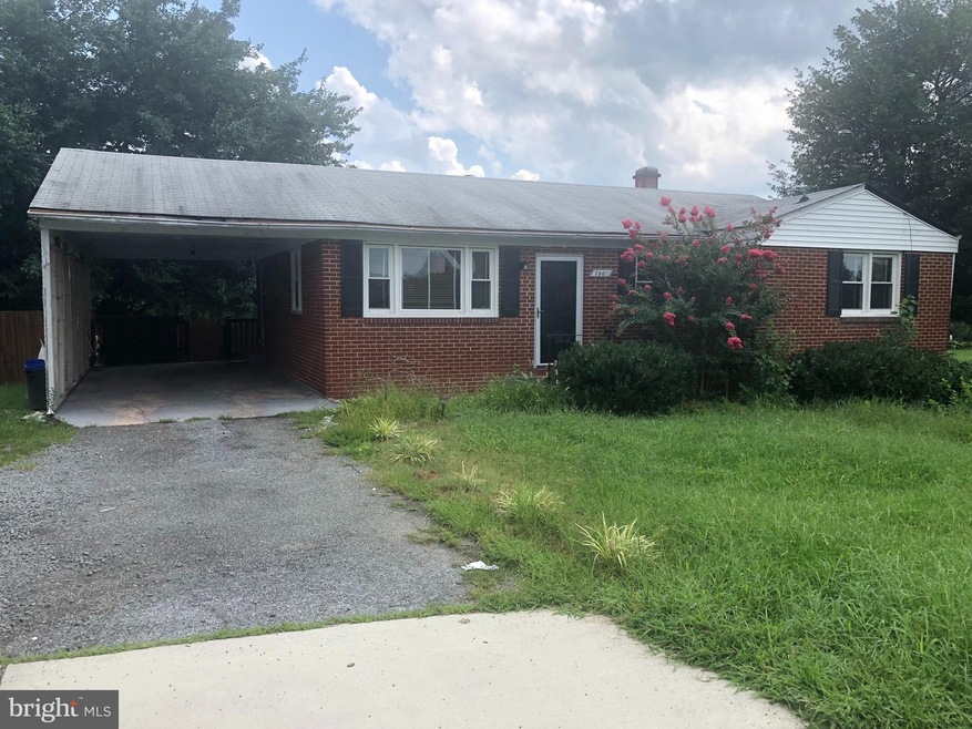 7001 Cipriano Rd, Lanham, MD 20706 - photo 1