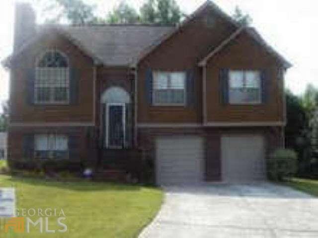 2999 Maple Walk Ct, Lawrenceville, GA 30044 - photo 1