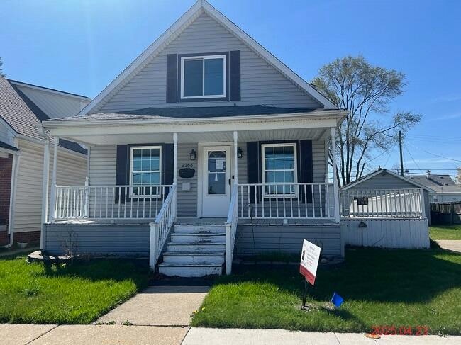 3366 11th St, Wyandotte, MI 48192 - photo 1