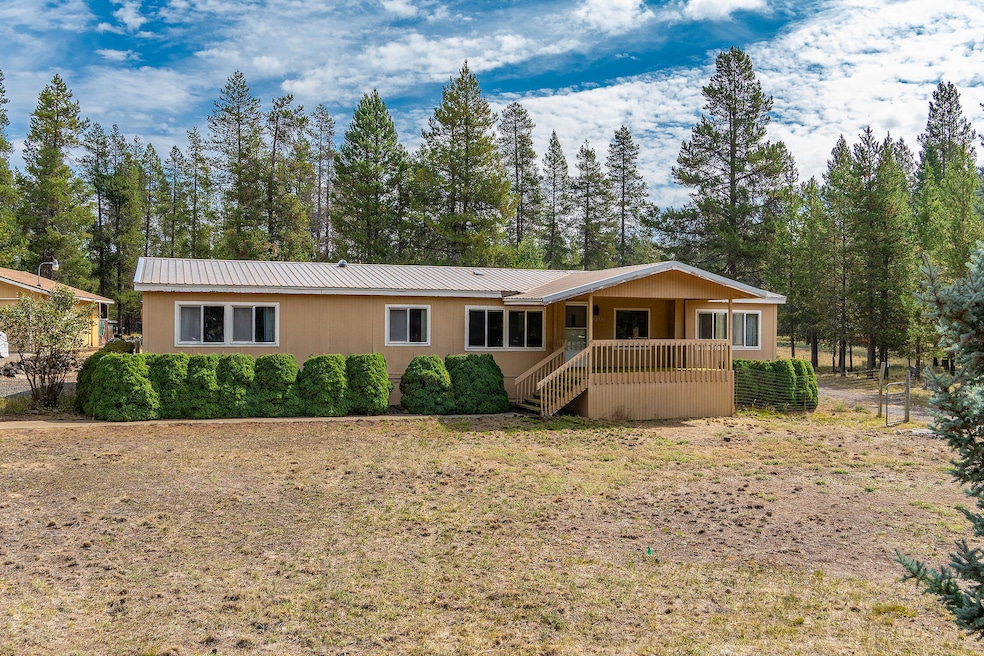 52128 Stearns Rd, La Pine, OR 97739 - photo 1