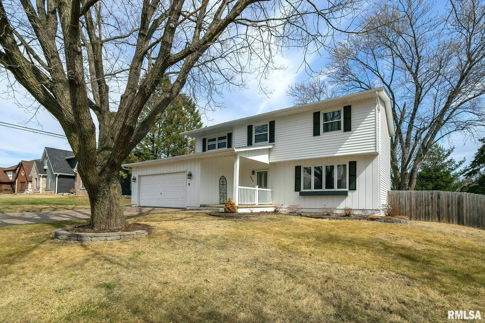 3923 Forest Rd, Davenport, IA 52807 - photo 1