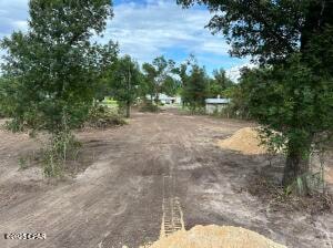 For Sale $150,000 • Co-Listing Agent