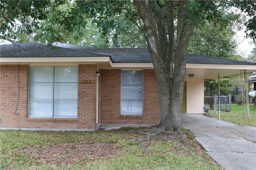 1204 Cousin St, Slidell, LA 70458 - photo 1