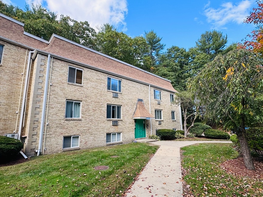 300 Swanson Rd unit 216, Boxborough, MA 01719 - photo 1