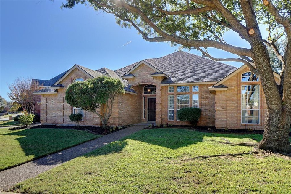 111 Heneretta Dr, Hurst, TX 76054 - photo 1