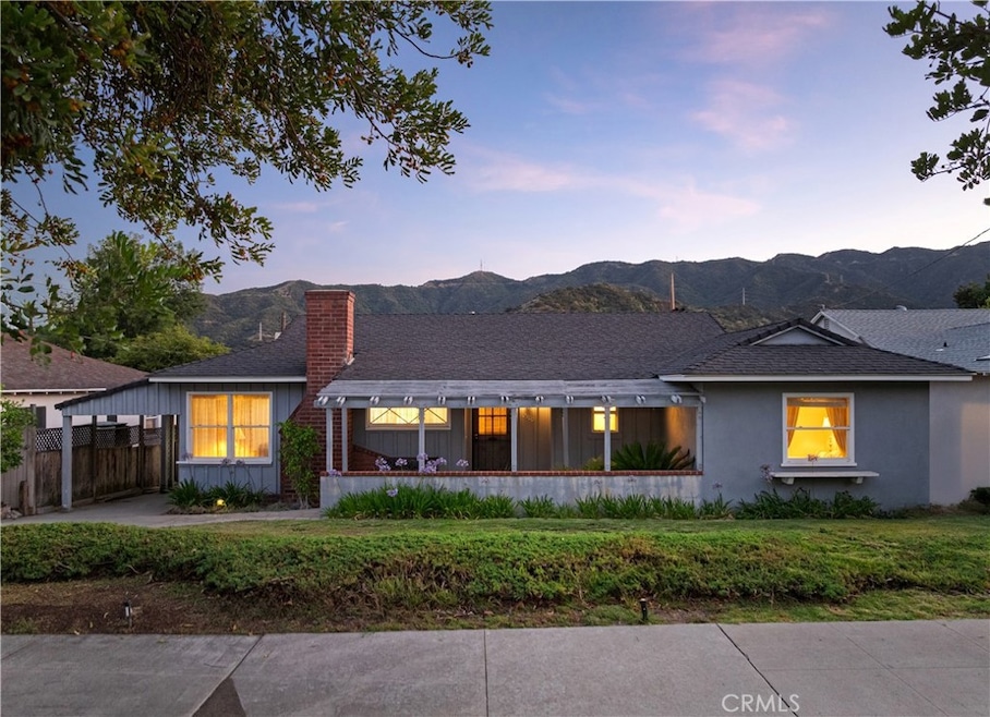 Under Contract $1,249,000