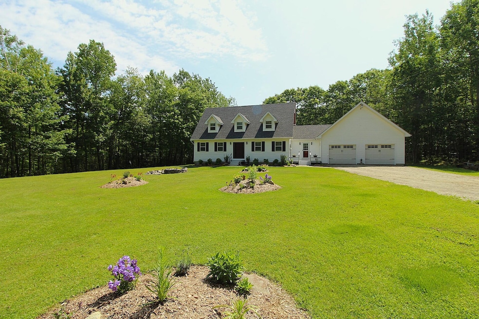For Sale $595,000 • Co-Listing Agent