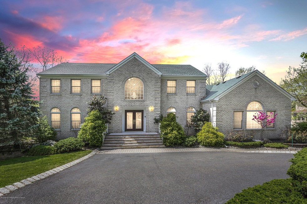 4 The Summit, Holmdel, NJ 07733 - photo 1