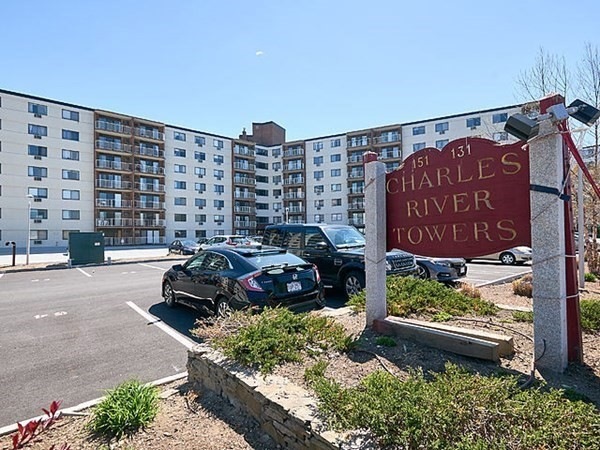 Charles River Towers unit 527, Watertown, MA 02472 - photo 1