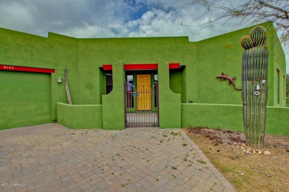 Beautiful gate and entrance-Paverd drive