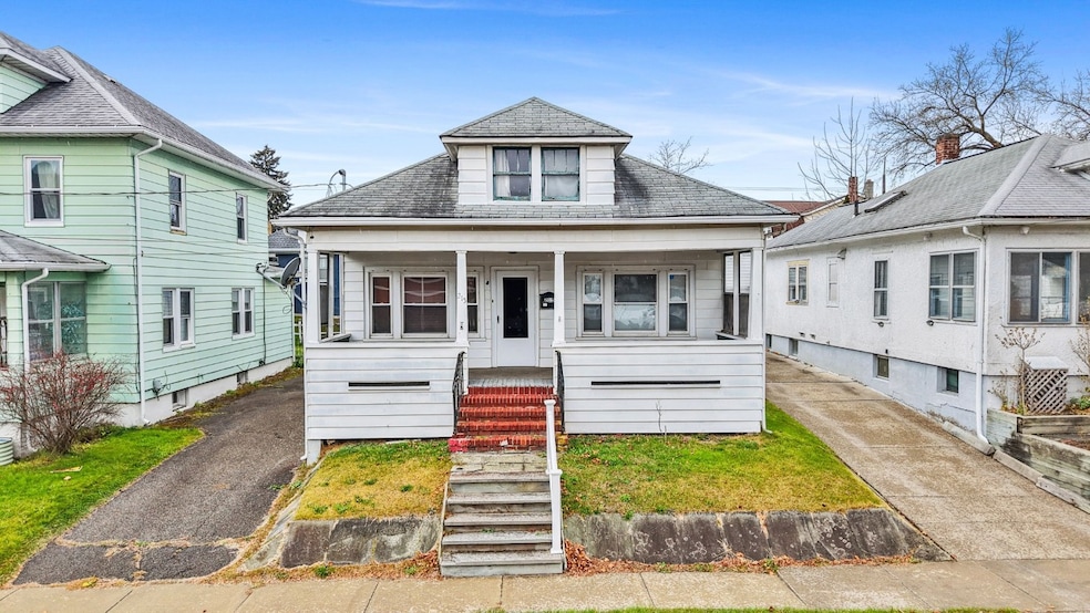 215 N Mckinley Ave, Endicott, NY 13760 - photo 1