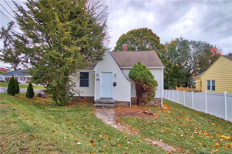 516 Wolcott St, Waterbury, CT 06705 - photo 1