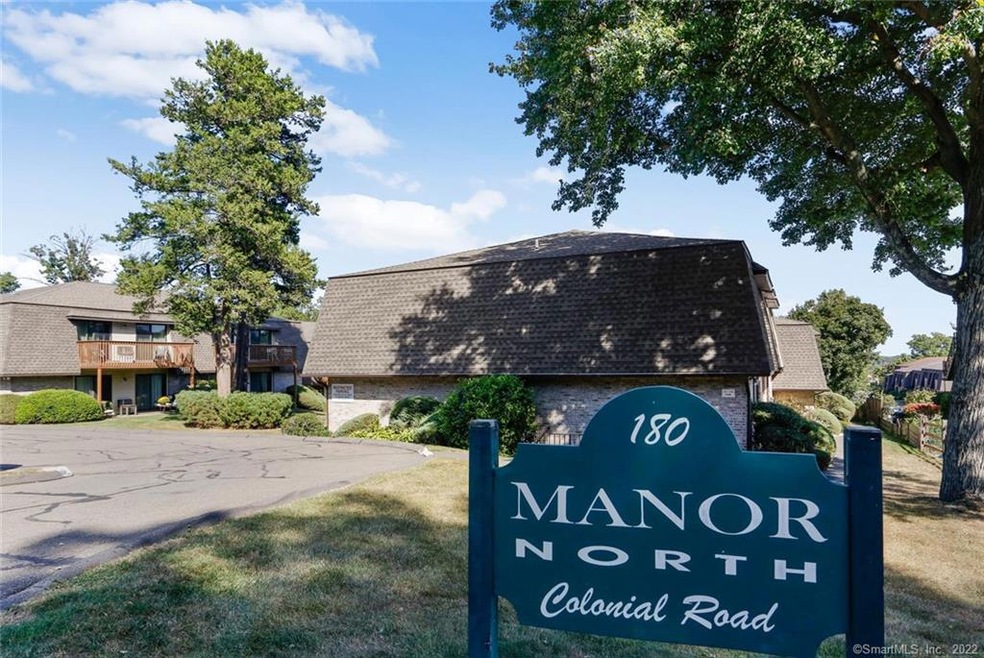 180 Colonial Rd unit C8, Stamford, CT 06906 - photo 1