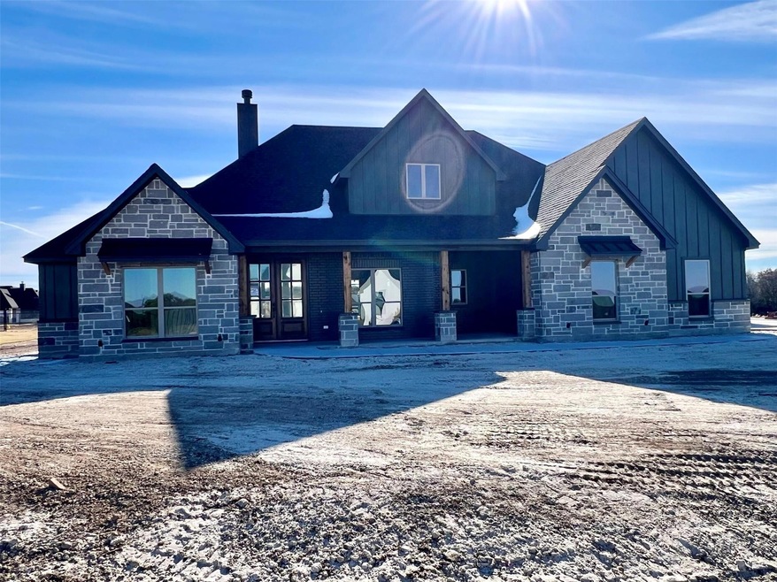 1321 Green Ridge Rd, Weatherford, TX 76085 - photo 1