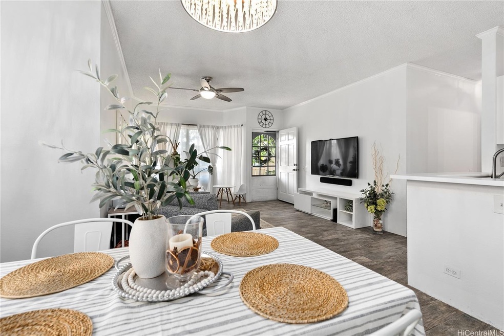 Beautifully upgraded unit!