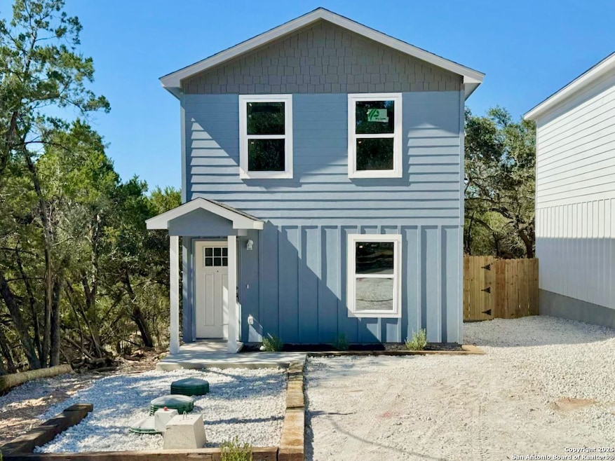 687 Burr Oak Ln, Canyon Lake, TX 78133 - photo 1