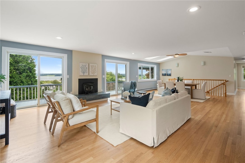 55 W Main Rd, Little Compton, RI 02837 - photo 1