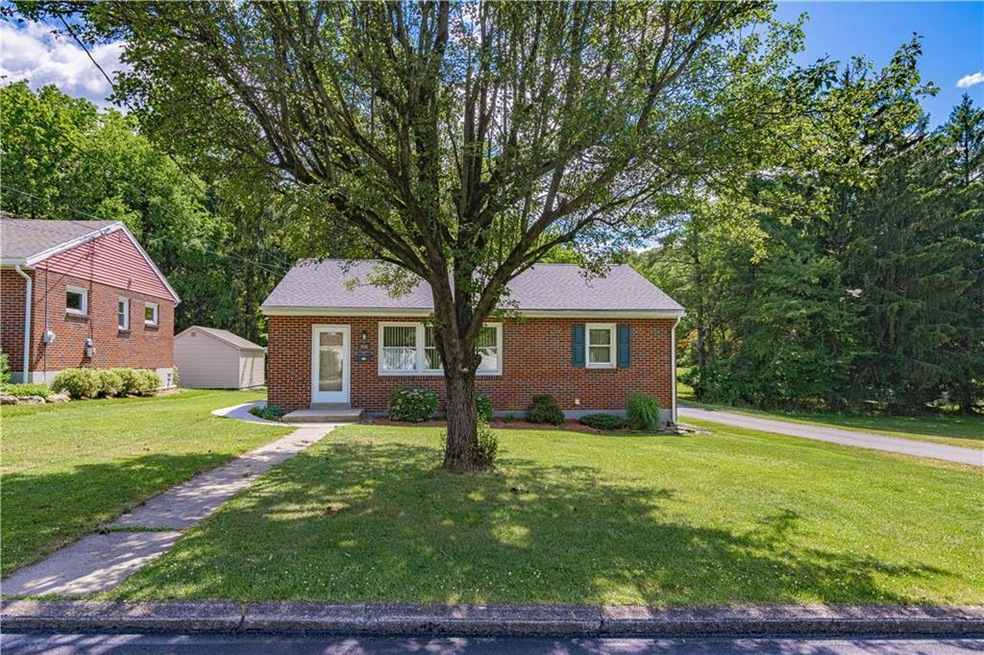 500 S 2nd St, Emmaus, PA 18049 - photo 1