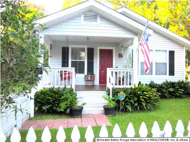 Welcome Home! Such an adorable cottage.
