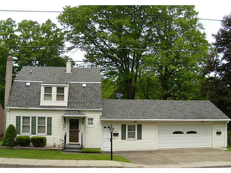 126 Maple Dr, Edinboro, PA 16412 - photo 1