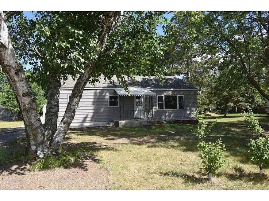 701 King St, Park Rapids, MN 56470 - photo 1