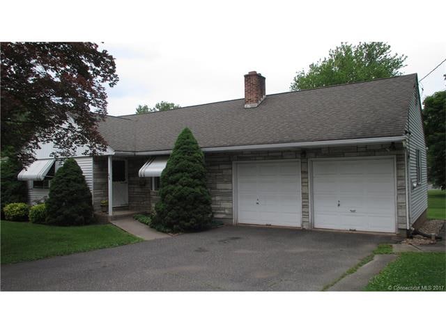 L-Shaped ranch with a newer roof, mechanical's and