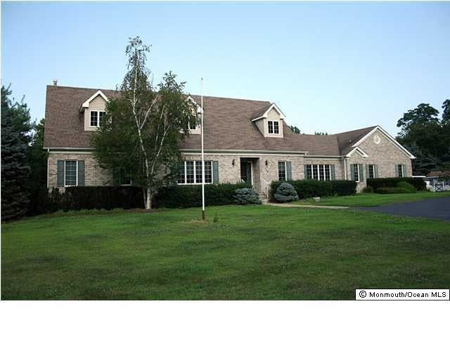 865 Holmdel Rd, Holmdel, NJ 07733 - photo 1