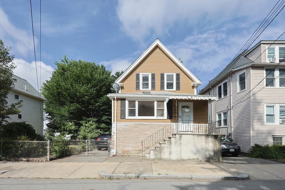 21 Claremont St, Malden, MA 02148 - photo 1