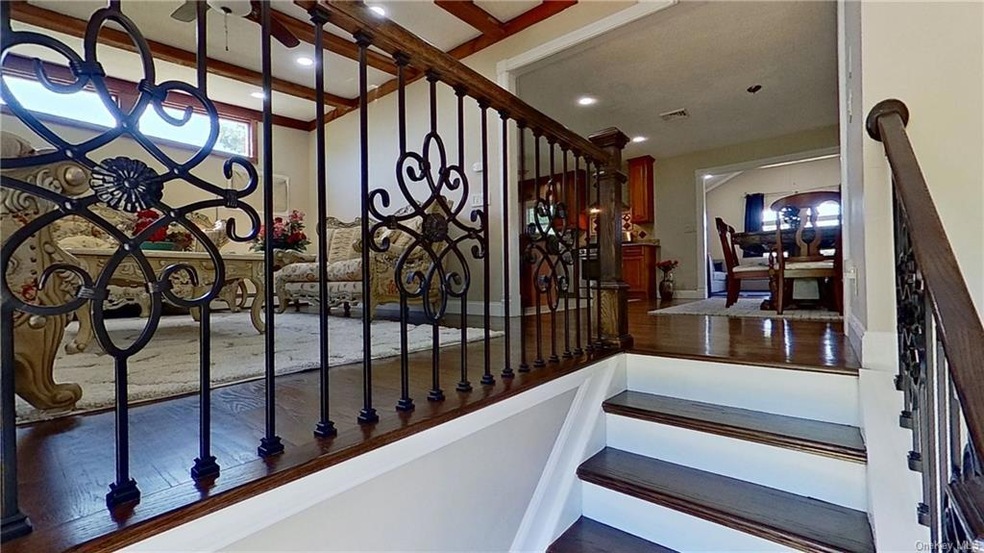 27 Bower Rd, Poughkeepsie, NY 12603 - photo 1