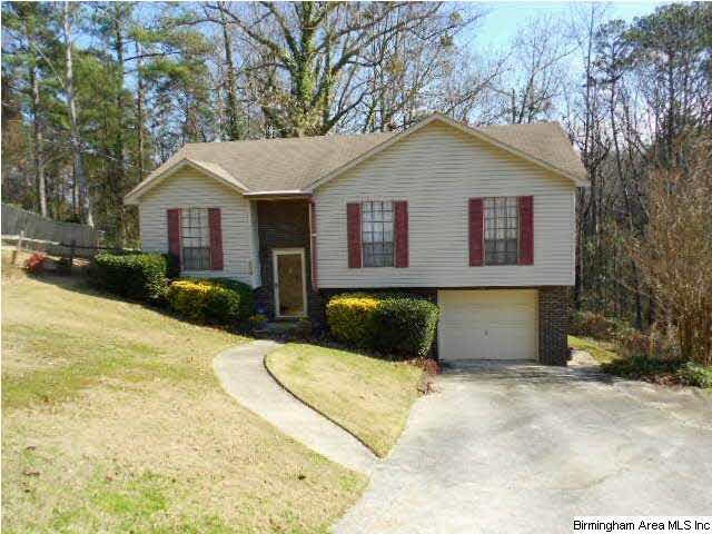 3 bedroom 2 1/2 bath home with basement den