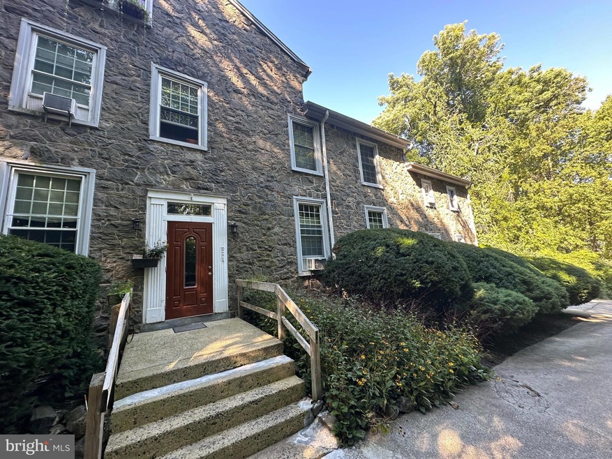 72 Park Ln unit A-3, Glen Mills, PA 19342 - photo 1