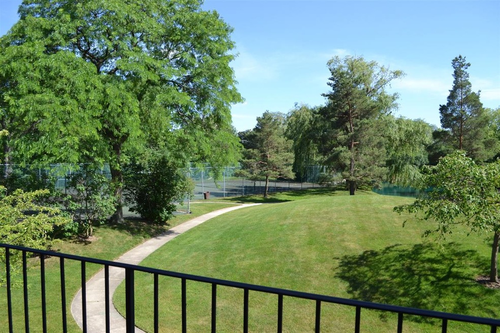 2129 Ammer Ridge Ct unit 201, Glenview, IL 60025 - photo 1