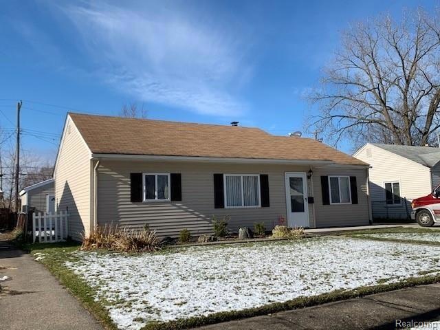 26731 Belanger St, Roseville, MI 48066 - photo 1