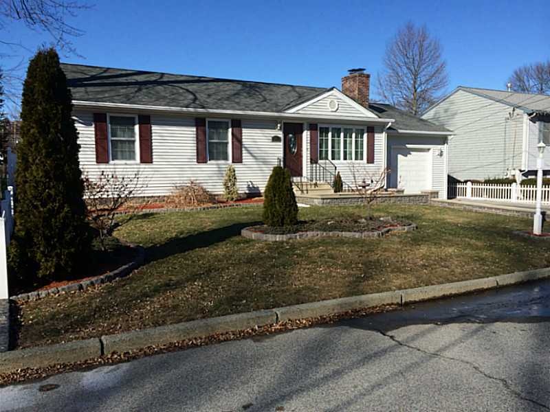 10 Bridgton Ct, Cranston, RI 02910 - photo 1