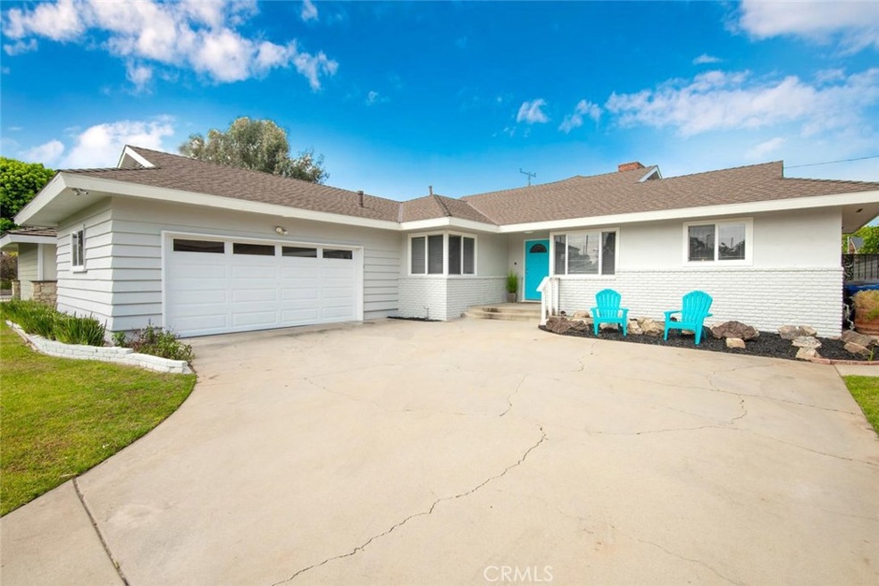 4229 Clubhouse Dr, Lakewood, CA 90712 - photo 1