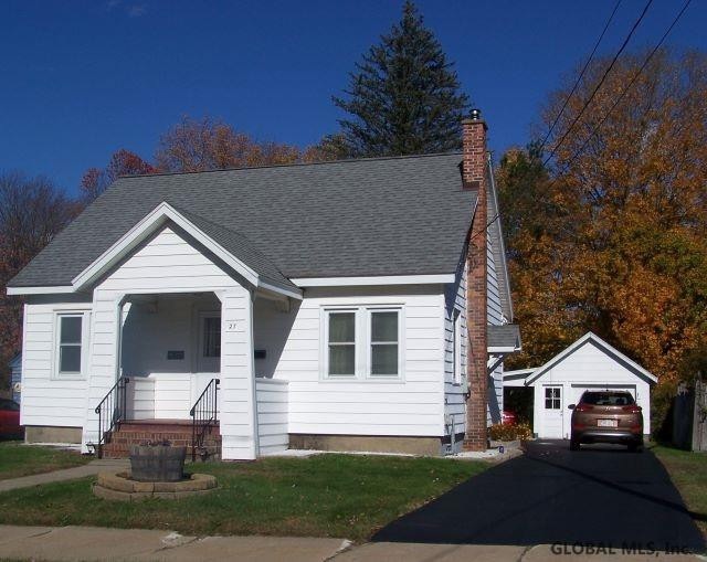 27 Heath St, Corinth, NY 12822 - photo 1