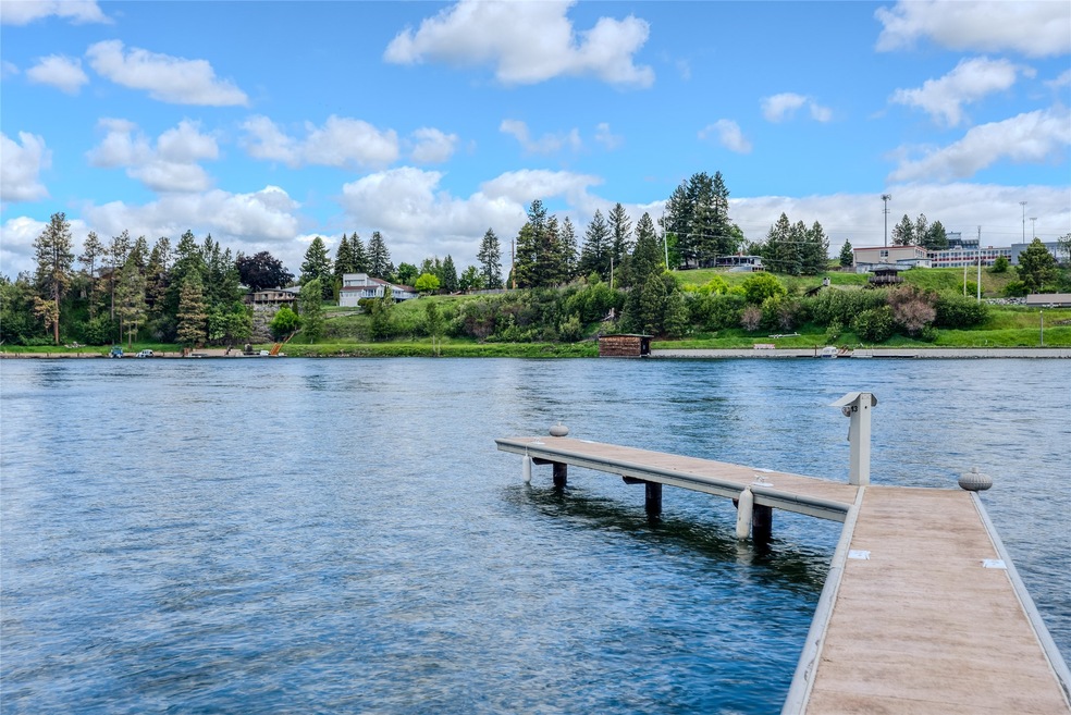 Sold • Co-Listing Agent