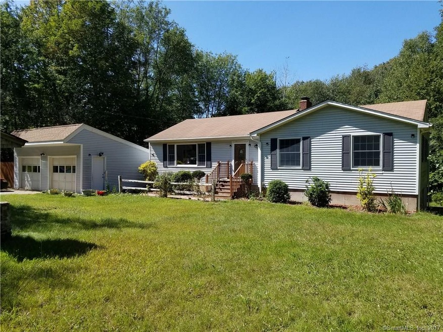 386 Squaw Hollow Rd, Ashford, CT 06278 - photo 1