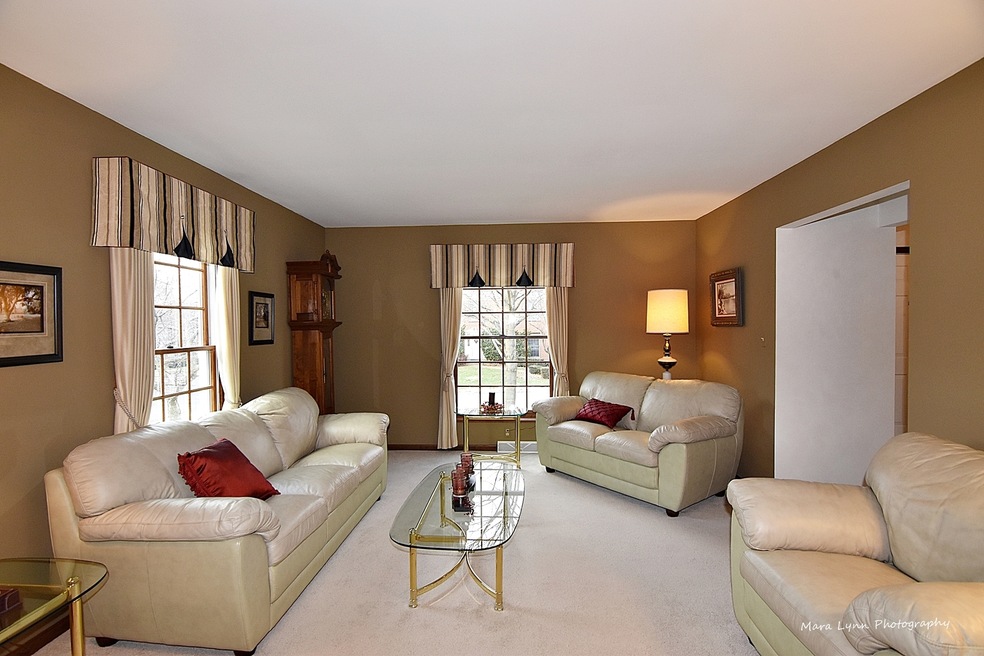 742 Nordic Ct, Batavia, IL 60510 - photo 1