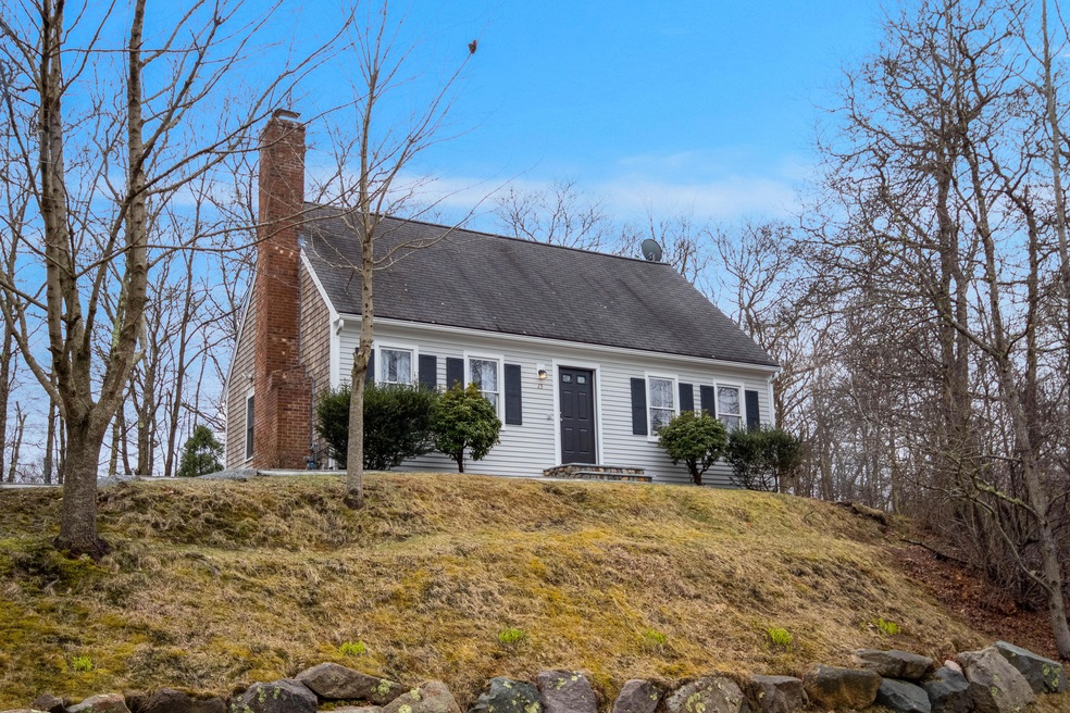 15 Westwind Cir, Sandwich, MA 02563 - photo 1