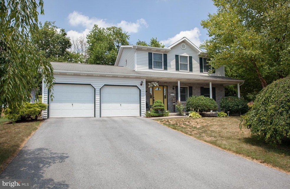 5662 Blakeslee Ave, Harrisburg, PA 17111 - photo 1