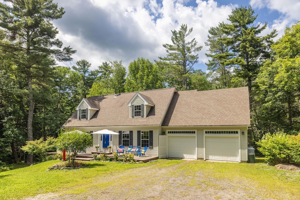 246 Mountain St, Camden, ME 04843 - photo 1