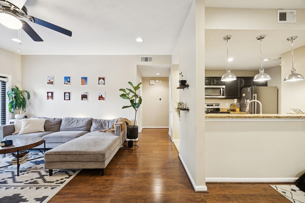 8601 Park Ln unit 726G, Dallas, TX 75231 - photo 1