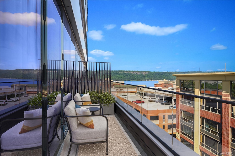 44 Hudson St unit 505, Yonkers, NY 10701 - photo 1