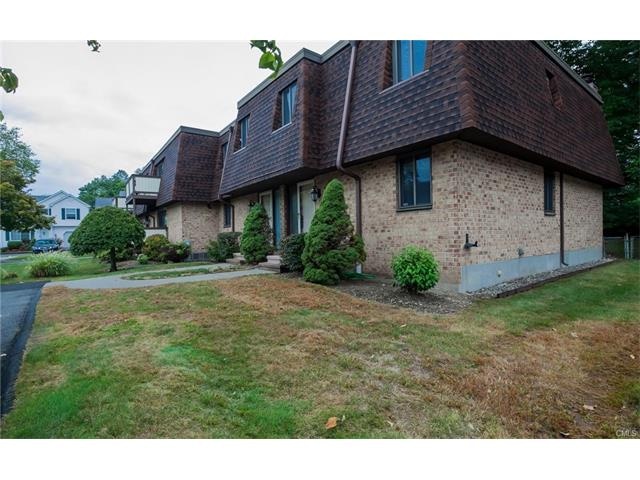 20 Maple Tree Ave unit L, Stamford, CT 06906 - photo 1